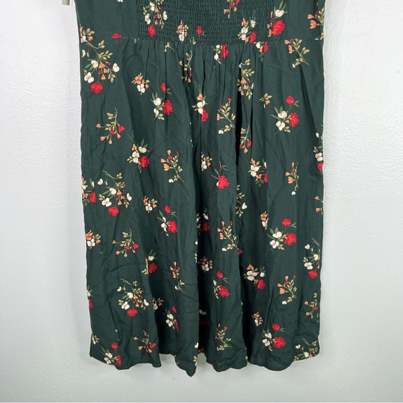 Old Navy Dress Women’s L Tall Green Red Floral V-Neck Smocked Short Sleeve Mini - Picture 10 of 12
